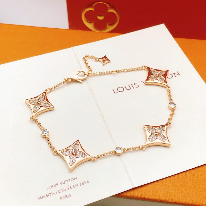 Louis Blossom Diamond Gold Bracelet