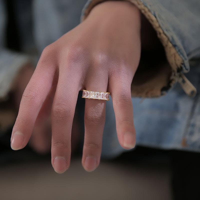 Crystal Ring