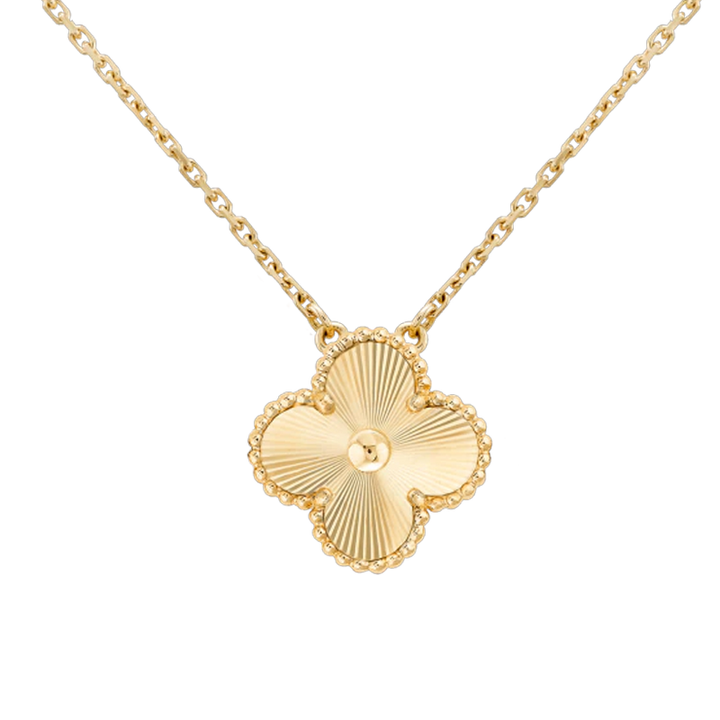 Textured Motif Clover Necklace