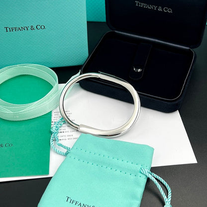 Tiff Lock Bangle Bracelet