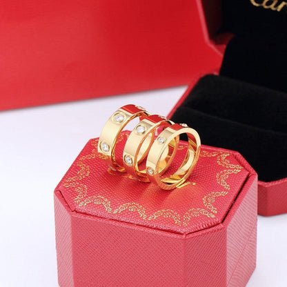 18K Love Wedding Six Diamonds Ring