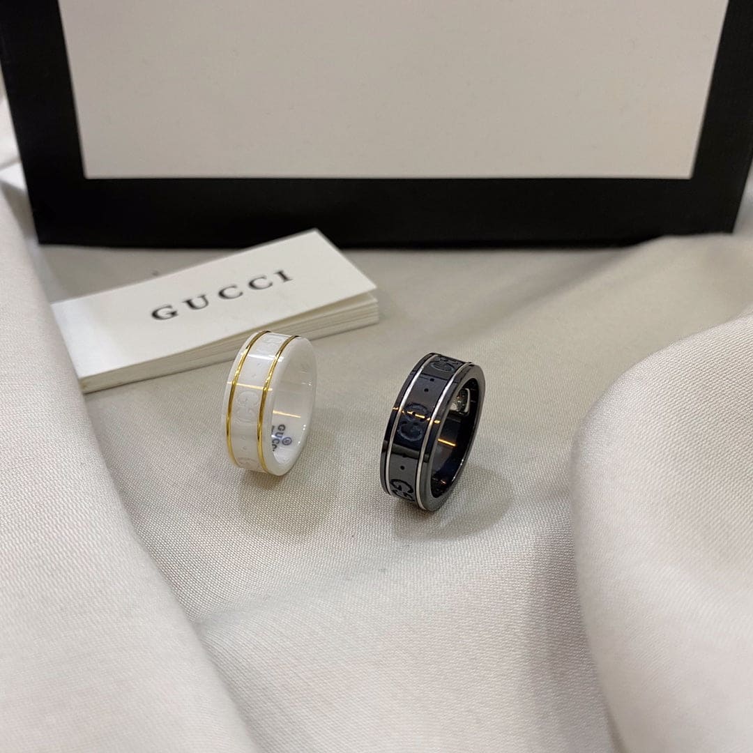 GG Icon Black Corundum Ring