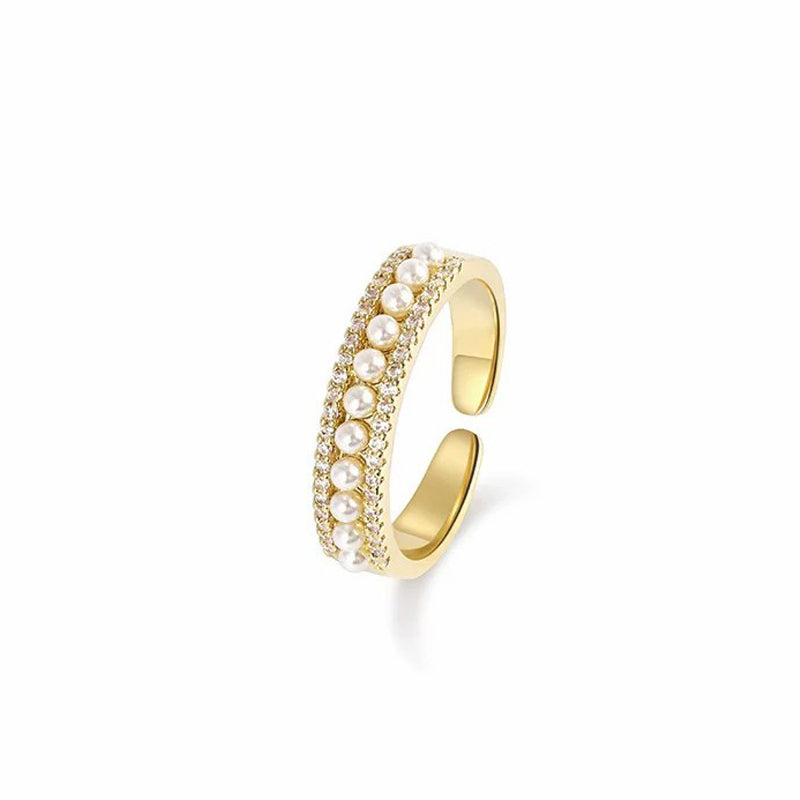 Diamond & Pearl Gold Ring