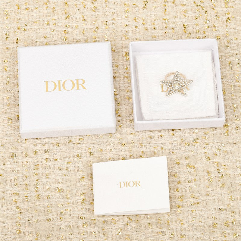 CD Star Diamond Brooch