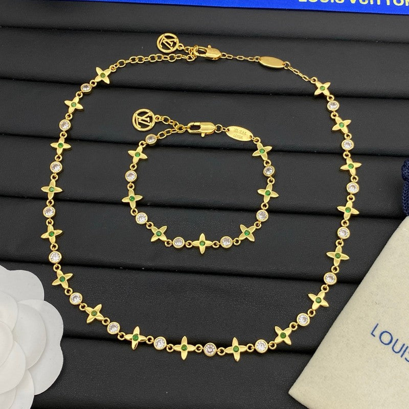 Louis Green Blossom Gold Bracelet