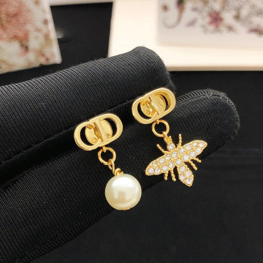 CD Bee Diamond & Pearl Earrings