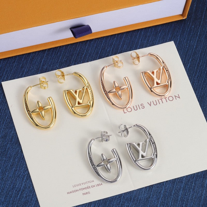 Louis Oval Diamond Earrings