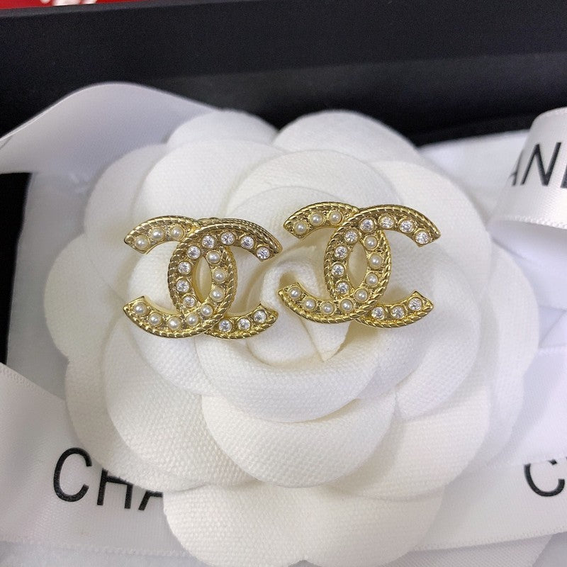 CC Pearls Earrings