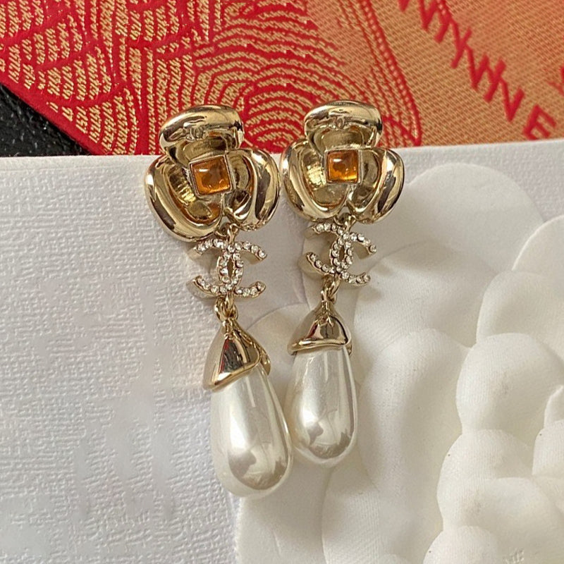 CC Camellia Pearl Earrings