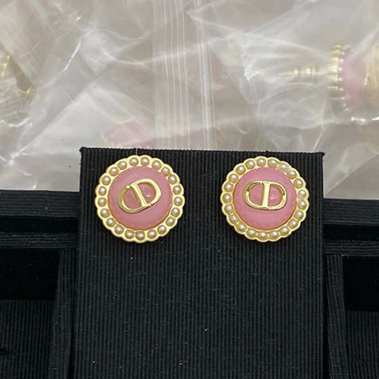CD Pink Pearl Round Earrings