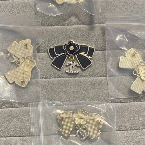 CC Black Bow Tie Diamond Brooch