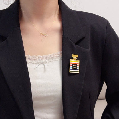 CC Color Perfume Brooch