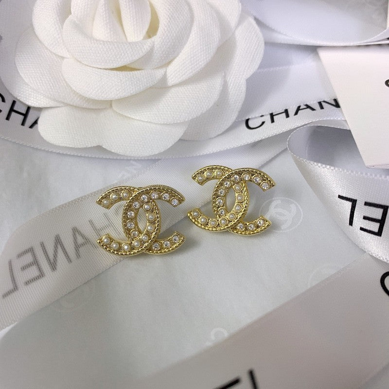 CC Pearls Earrings