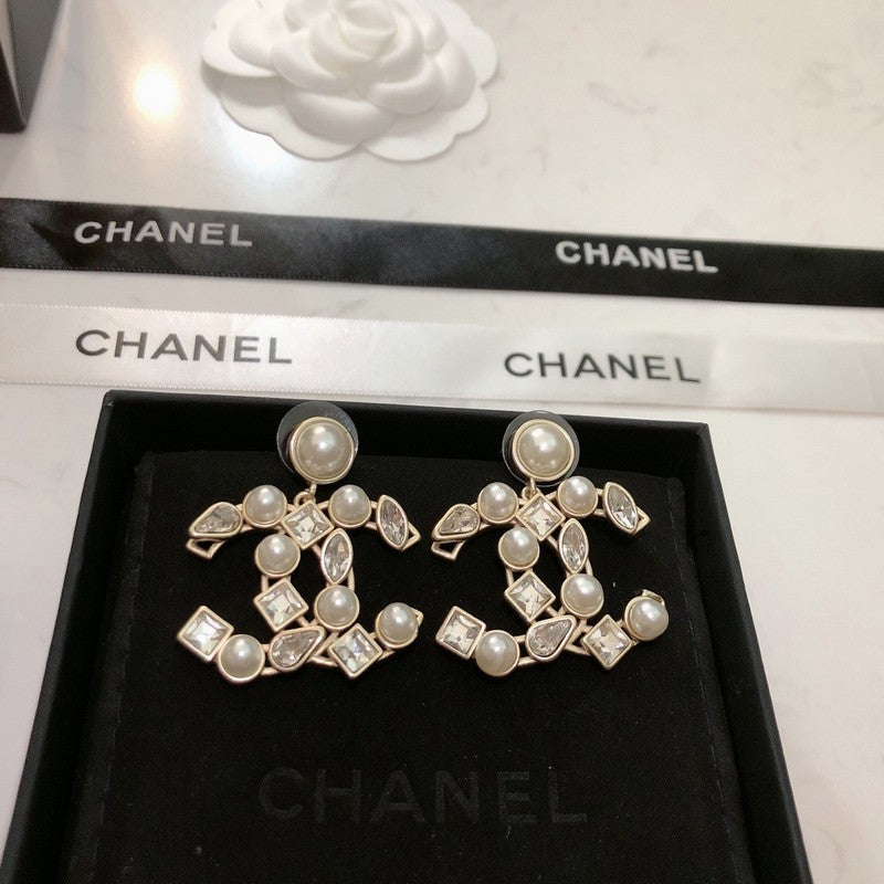 CC Pearl Gold Earrings