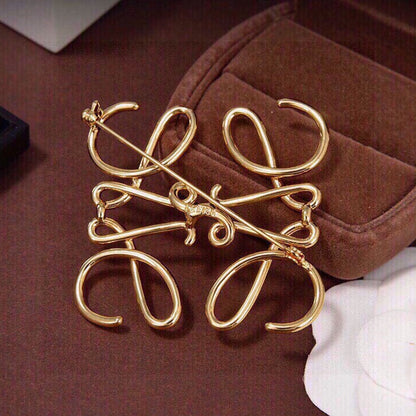 Loe Anagram Gold Brooch