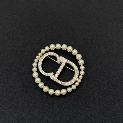 CD Pearls Brooch