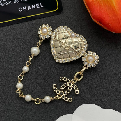 CC Pearl Heart Chain Brooch