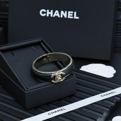 CC Black Leather Gold Bracelet