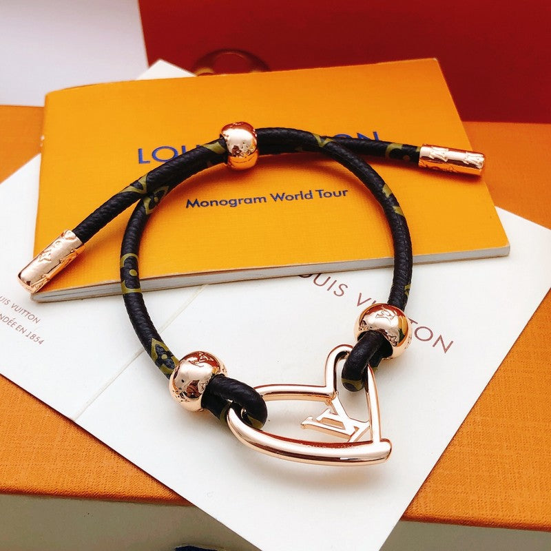 Louis Heart Charm Bracelet
