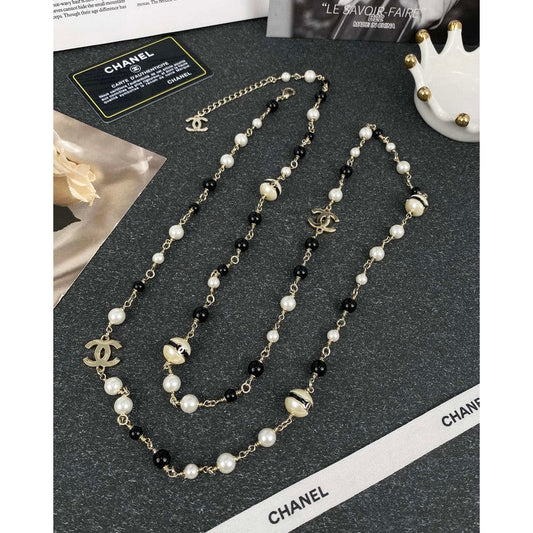 CC Black & White Beads Pearl Long Necklace