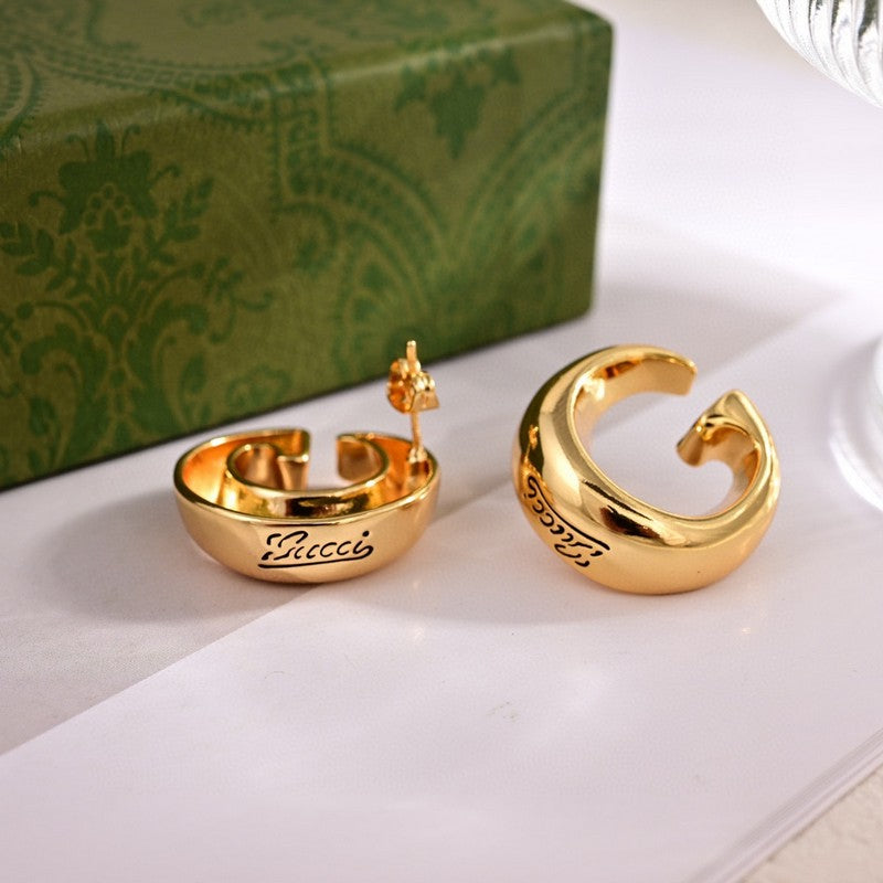 GG GG Logo Earrings