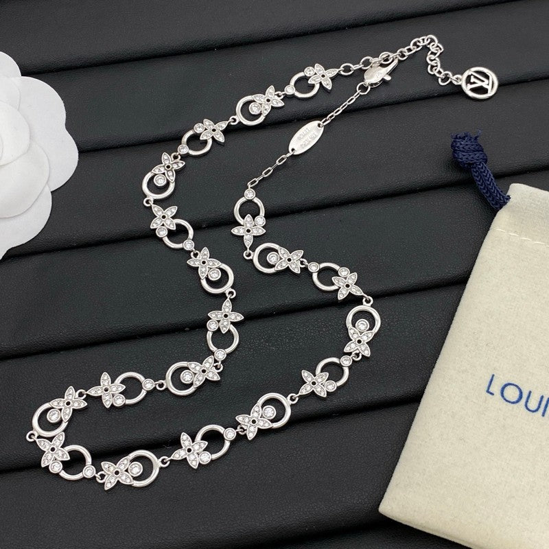 Louis Blossom Diamond Necklace
