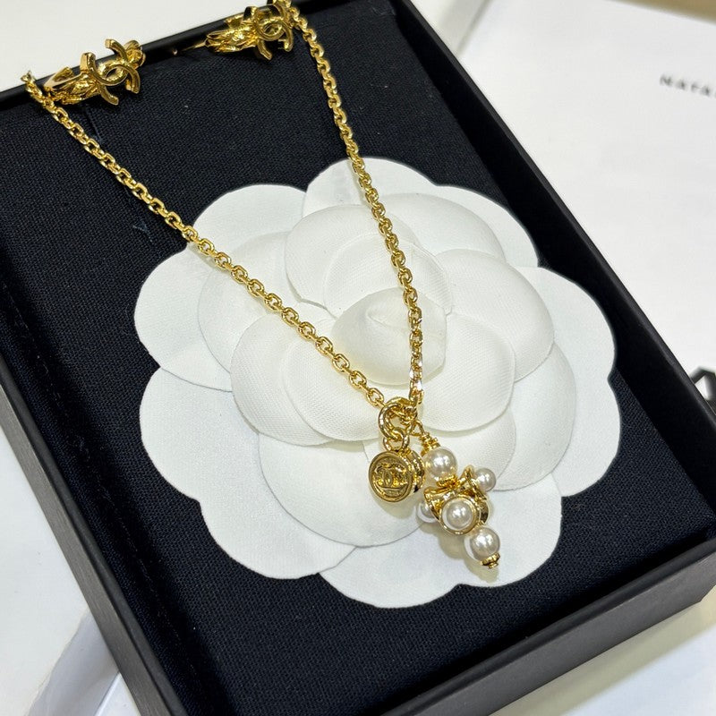 CC 26P Grape Pearl Gold Necklace