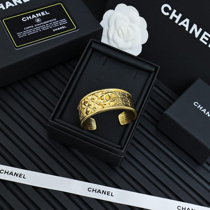 CC 2025 Vintage Wide Cuff Bracelet