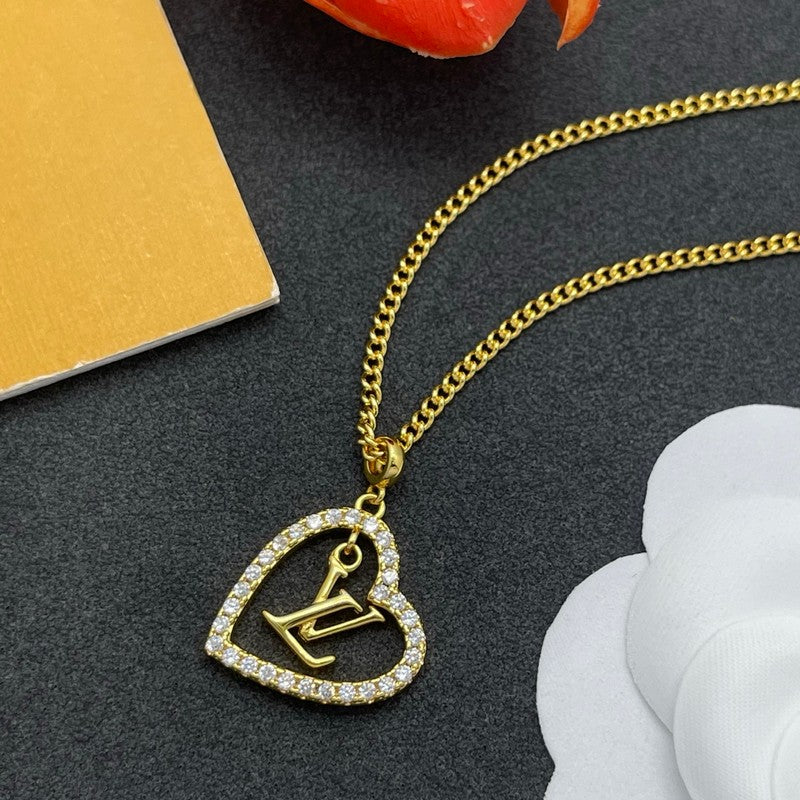 Louis Diamond Heart Gold Necklace