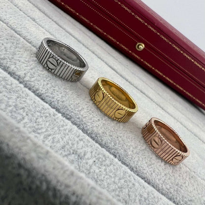 18K Love Unlimited Ring