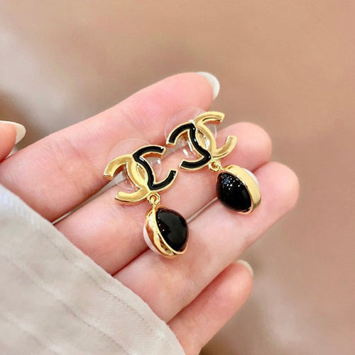 CC Black & White Pearl Gold Earrings
