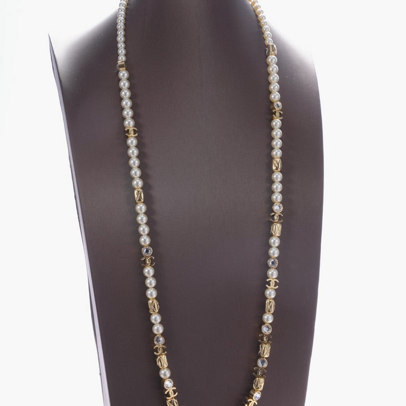 CC 26C Crystal Long Necklace