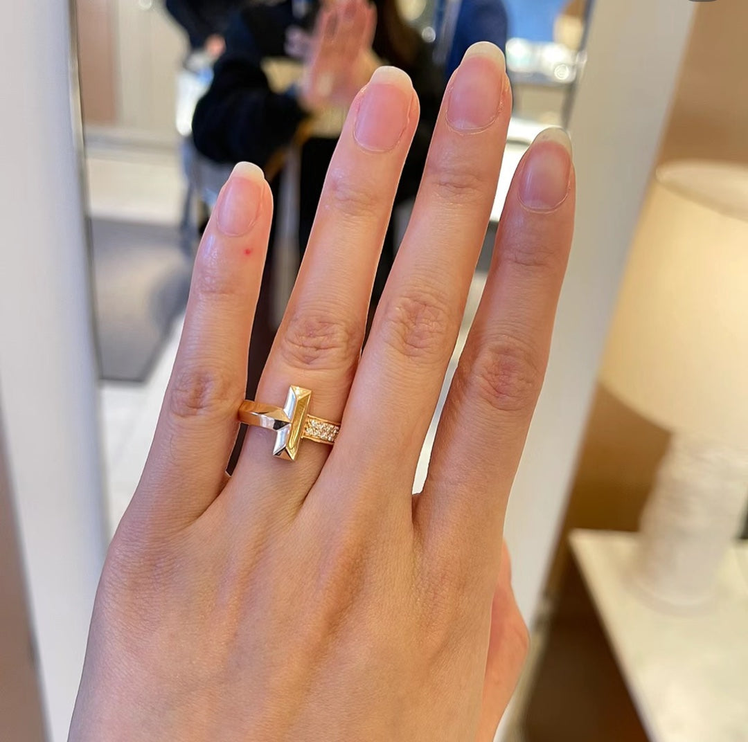 Tiff T1 Diamonds Ring