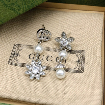 GG Diamond Flower White Gold Earrings