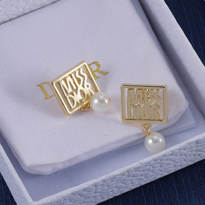 CD Miss Pearl Gold Earrings