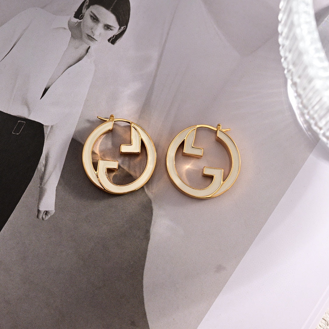 GG Pink Hollow Earrings