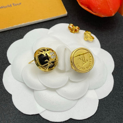Louis Black & White Pearl Earrings