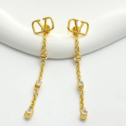 Vlogo Long Pearl Earrings