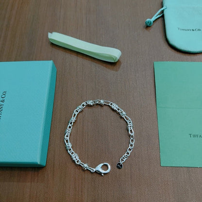 Return to Tiffany Lock Bracelet