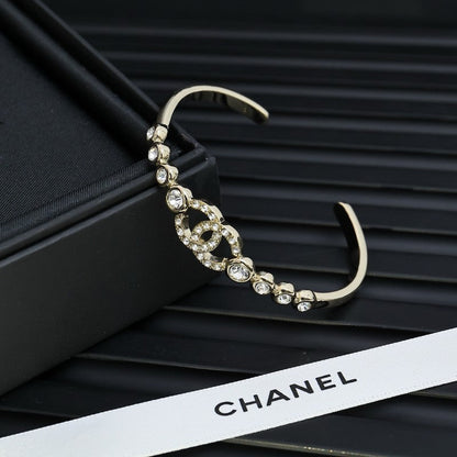 CC 25P Diamond Logo Bracelet