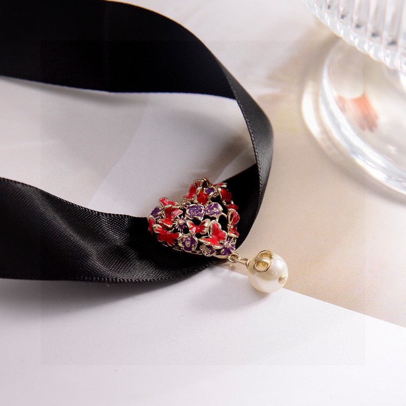 CD 30 Montaigne Red Crystals Choker Necklace