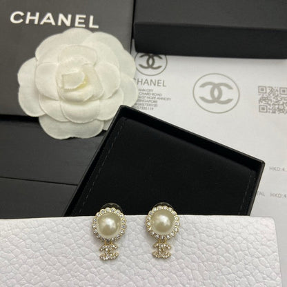 CC Big Pearl Pendant Earrings
