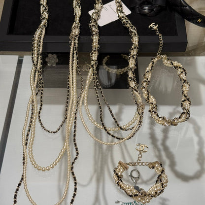 CC Pearl Leather Choker Necklace