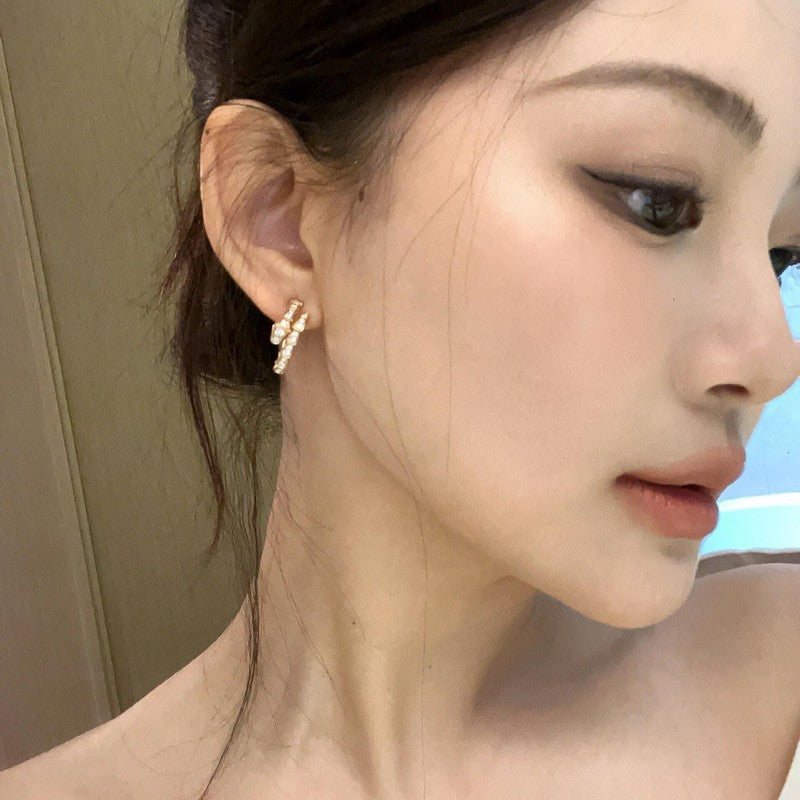 BVLG Serpenti Diamond Gold Earring