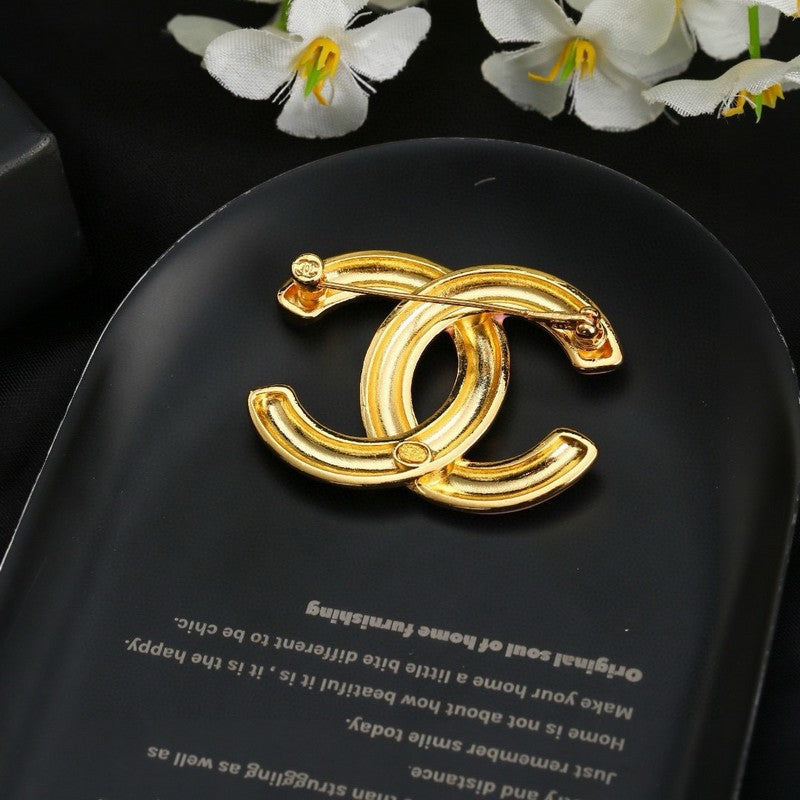 CC Pink & White Resin Gold Brooch