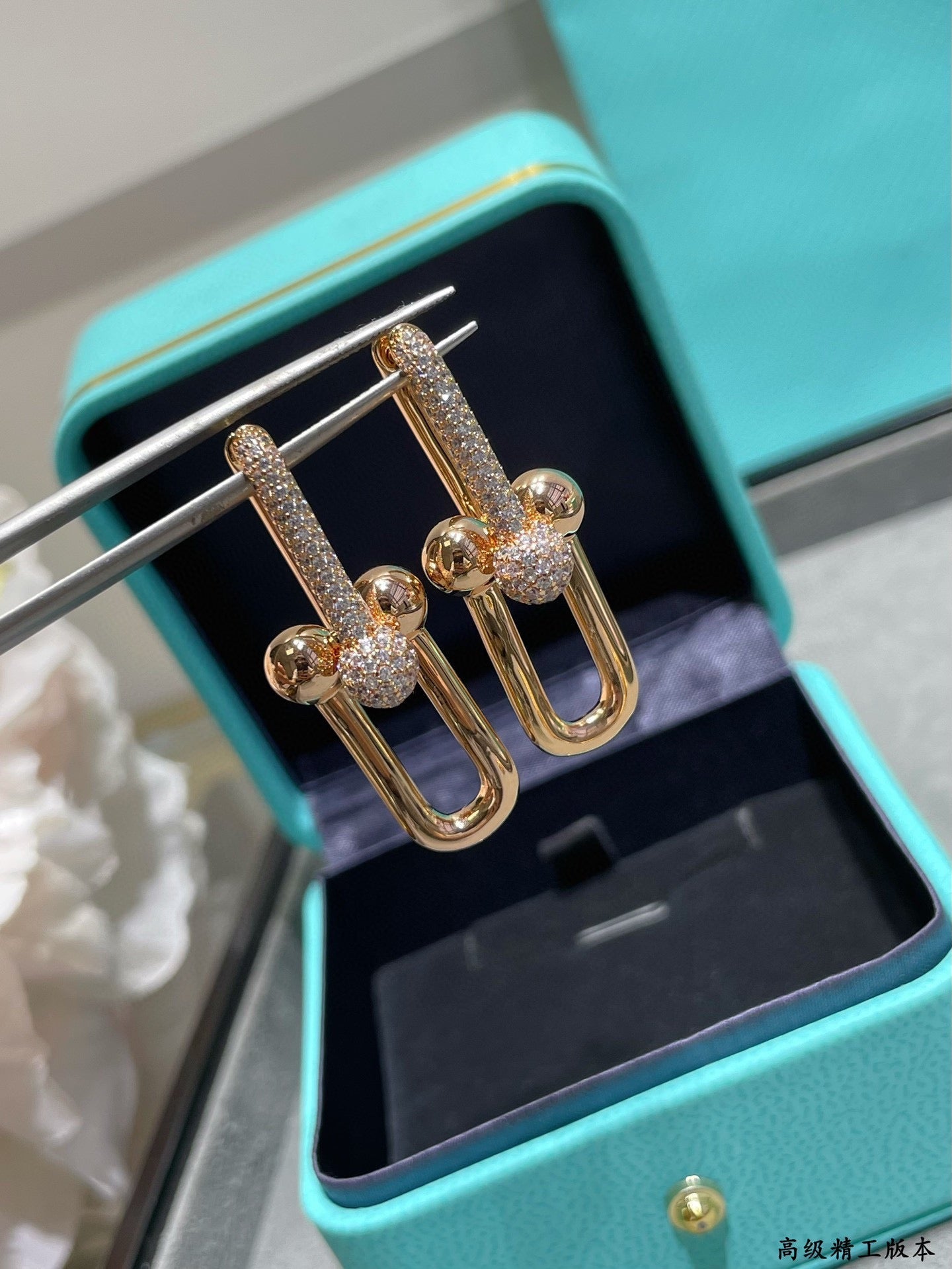 Tiff HardWear Large Link Diamonds Earrings