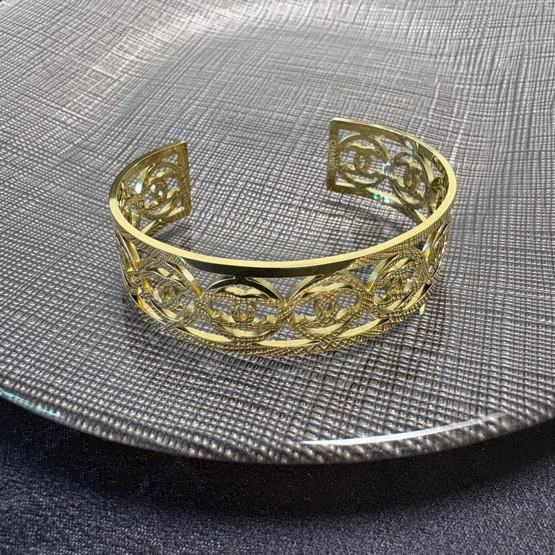 CC Wide Gold Bracelet